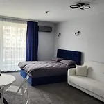 アパートホテル димоти 3*