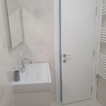 شقة فندقية димоти