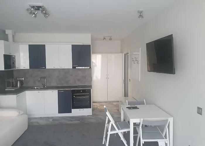 димоти София